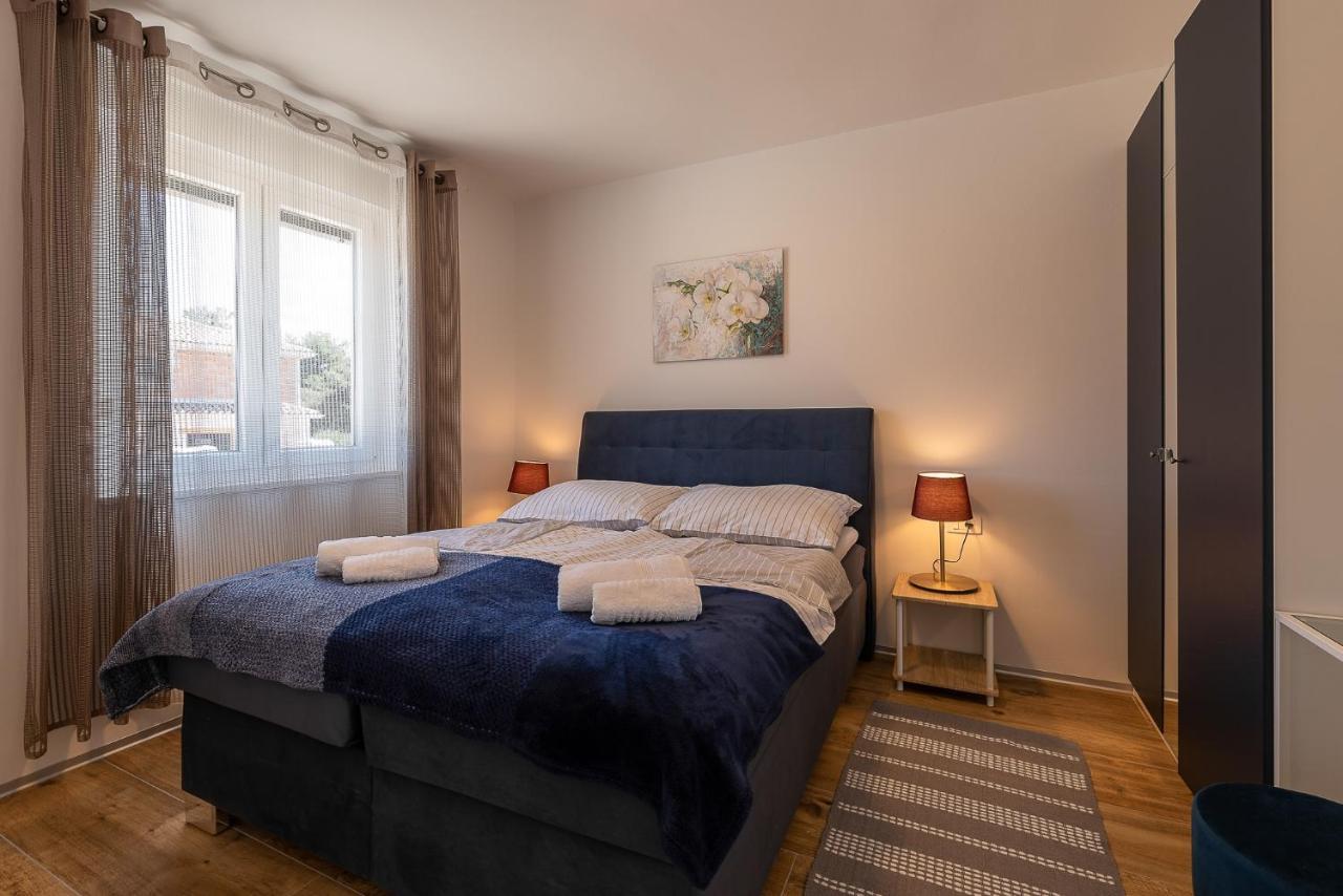 Villa Relax Home Sun Umag Bagian luar foto