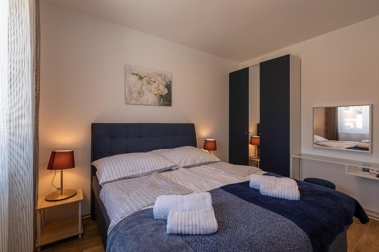 Villa Relax Home Sun Umag Bagian luar foto